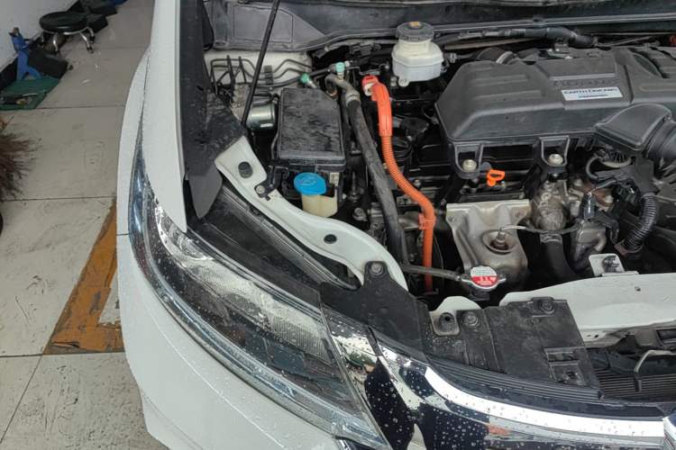 Used Honda Odyssey 2021 2.0L Rui·Comfort Edition Engine Bay Right