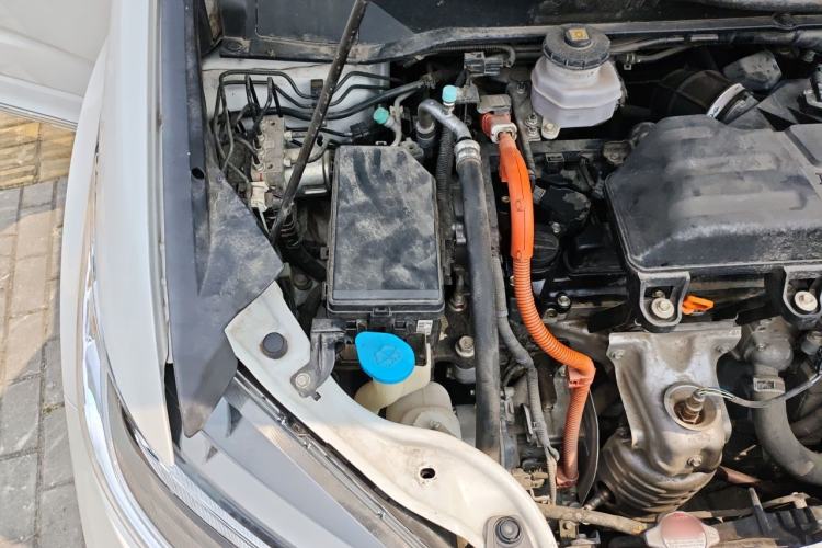 Used Honda Odyssey 2021 2.0L Rui·Comfort Edition Engine Bay Right