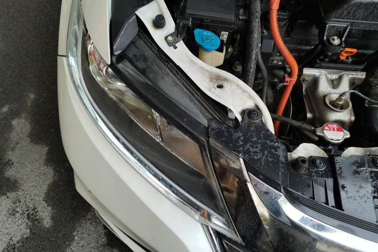 Used Honda Odyssey 2021 2.0L Rui·Comfort Edition Engine Bay Right