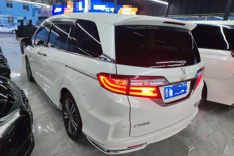 Used Honda Odyssey 2021 2.0L Rui·Luxury Edition Exterior 2