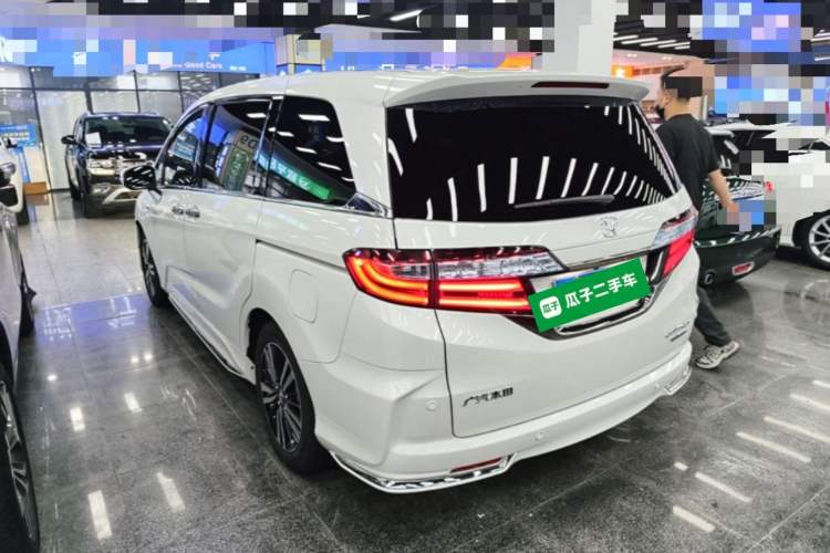 Used Honda Odyssey 2021 2.0L Rui·Luxury Edition Exterior 2