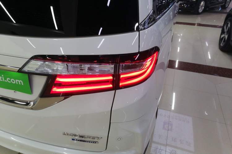 Used Honda Odyssey 2021 2.0L Rui·Luxury Edition Exterior 6