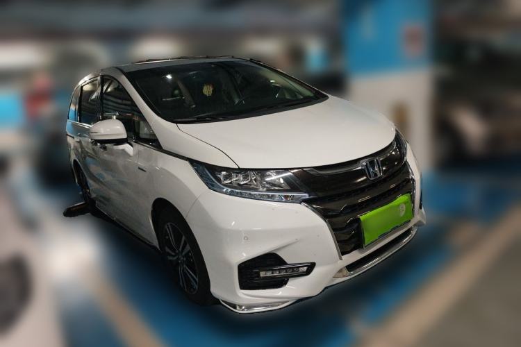 Used Honda Odyssey 2021 2.0L Rui·Luxury Edition Front Right 45 Deg