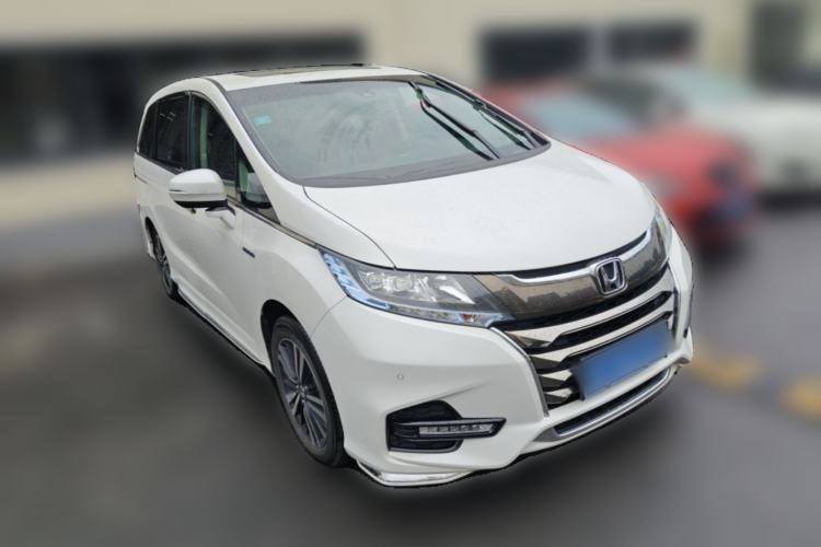 Used Honda Odyssey 2021 2.0L Rui·Luxury Edition Front Right 45 Deg