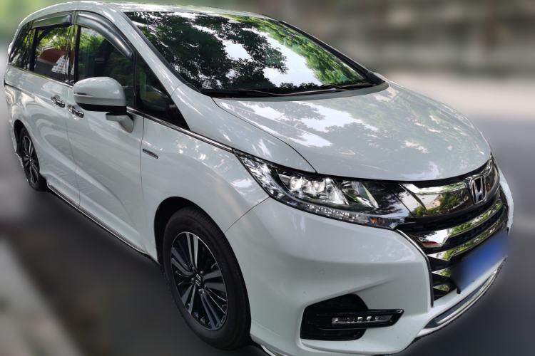 Used Honda Odyssey 2021 2.0L Rui·Luxury Edition Front Right 45 Deg