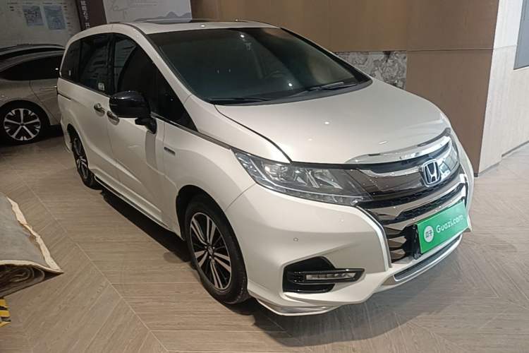 Used Honda Odyssey 2021 2.0L Rui·Smart Edition Front Right 45 Deg