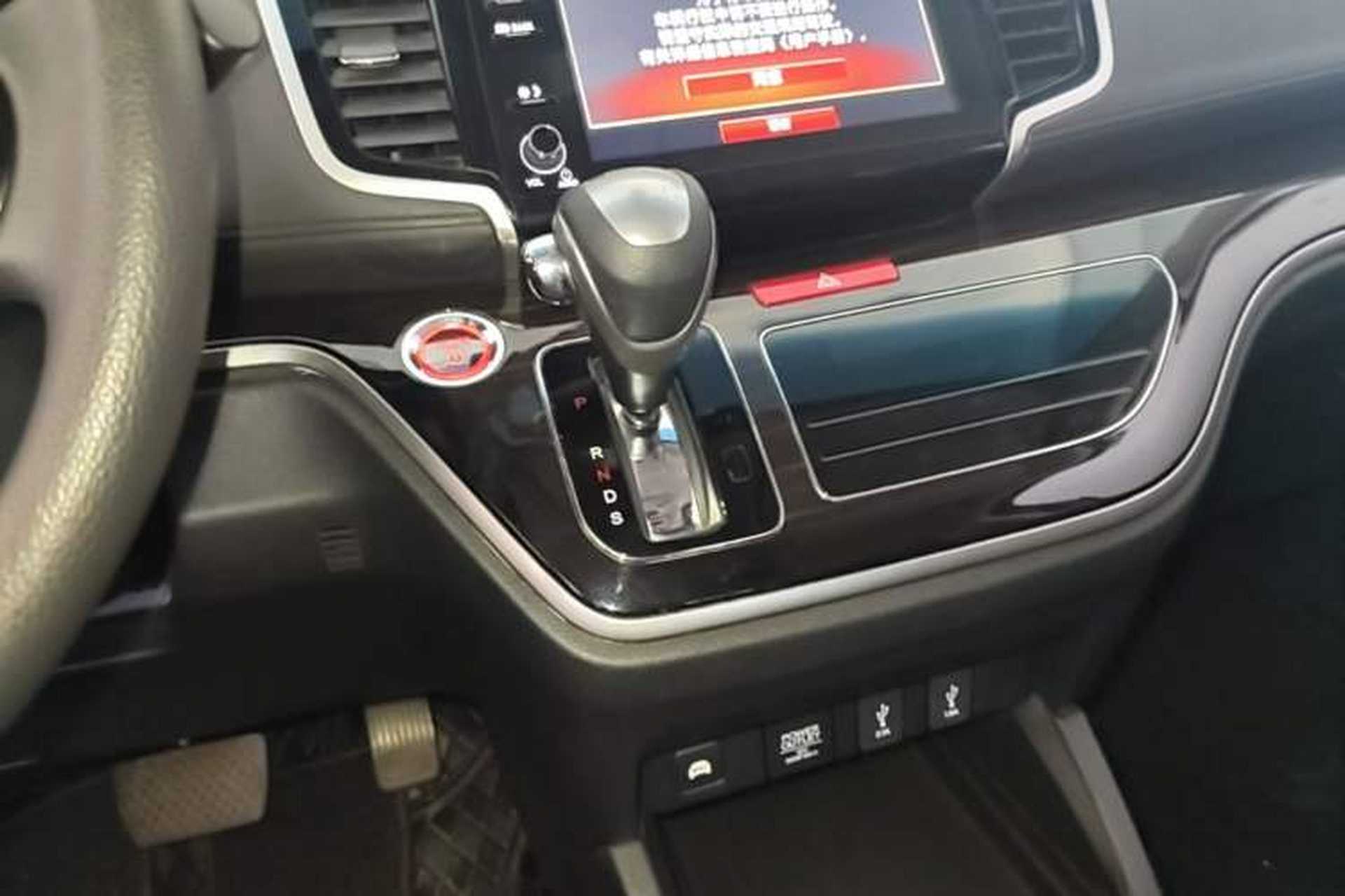 Used Honda Odyssey 2021 2.0L Rui-Changxiang Edition Gear Lever