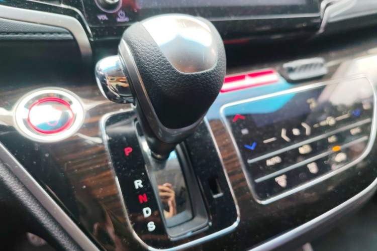 Used Honda Odyssey 2021 2.0L Rui·Luxury Edition Gear Lever