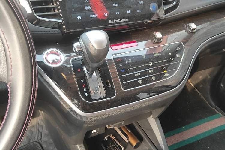 Used Honda Odyssey 2021 2.0L Rui·Comfort Edition Gear Lever