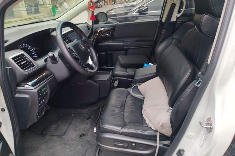 Used Honda Odyssey 2021 2.0L Rui·Luxury Edition Left Front Seat