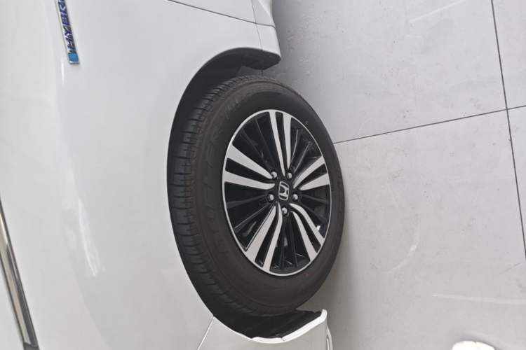 Used Honda Odyssey 2021 2.0L Rui·Smart Edition Left Front Wheel Hub