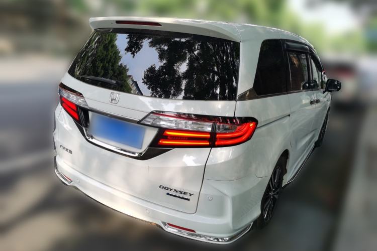 Used Honda Odyssey 2021 2.0L Rui·Luxury Edition Rear Right 45 Deg