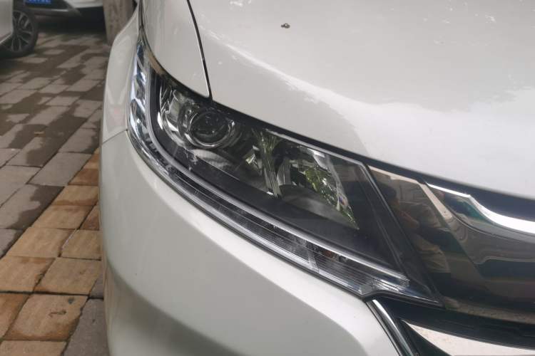 Used Honda Odyssey 2021 2.0L Rui-Changxiang Edition Right Front Headlight