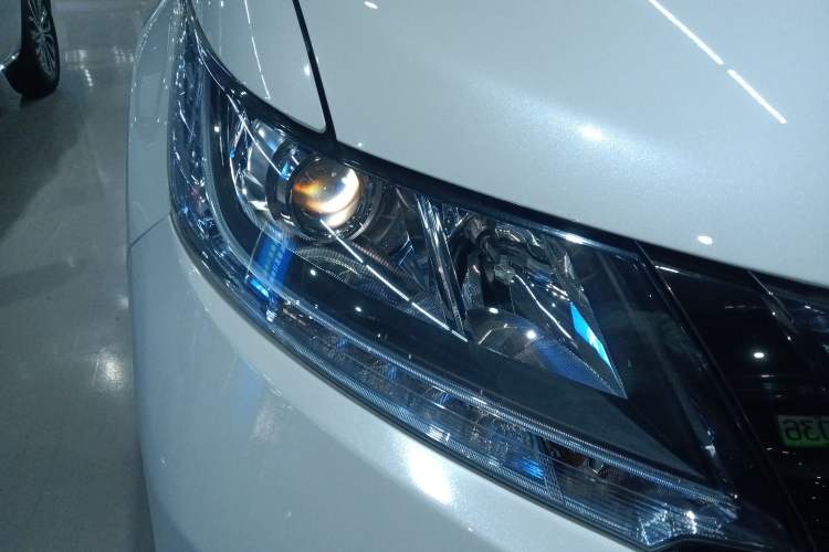 Used Honda Odyssey 2021 2.0L Rui·Comfort Edition Right Front Headlight