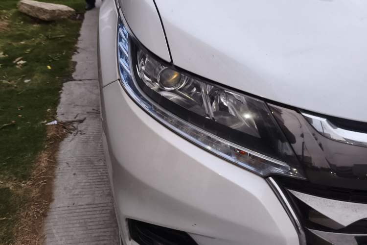 Used Honda Odyssey 2021 2.0L Rui-Changxiang Edition Right Front Headlight