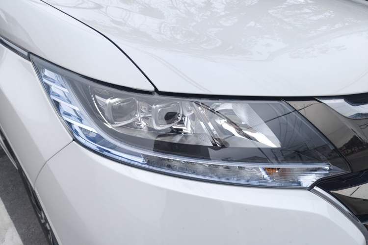 Used Honda Odyssey 2021 2.0L Rui·Luxury Edition Right Front Headlight