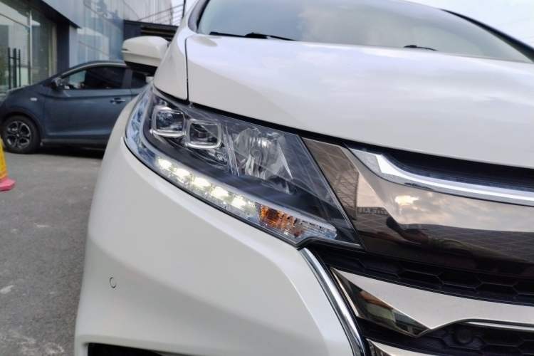 Used Honda Odyssey 2021 2.0L Rui·Supreme Edition Right Front Headlight