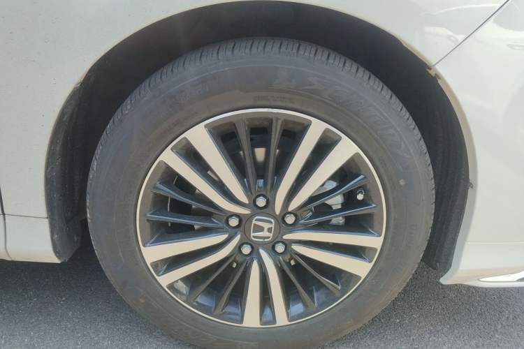 Used Honda Odyssey 2021 2.0L Rui·Smart Edition Right Front Wheel Hub
