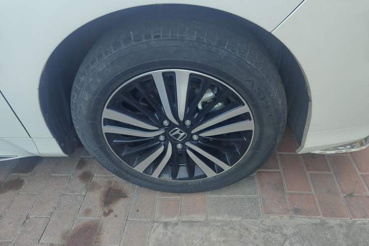 Used Honda Odyssey 2021 2.0L Rui·Smart Edition Right Front Wheel Hub