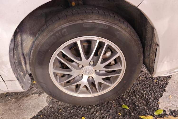 Used Honda Odyssey 2021 2.0L Rui·Comfort Edition Right Front Wheel Hub