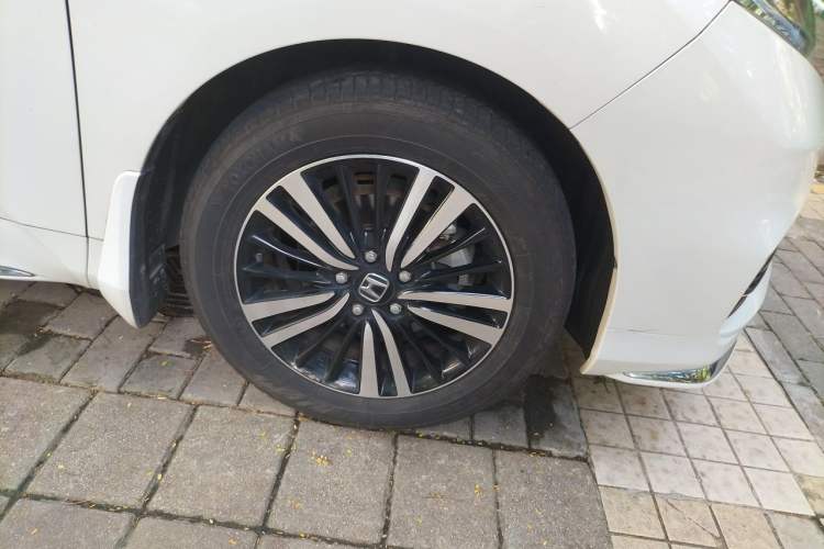 Used Honda Odyssey 2021 2.0L Rui·Smart Edition Right Front Wheel Hub