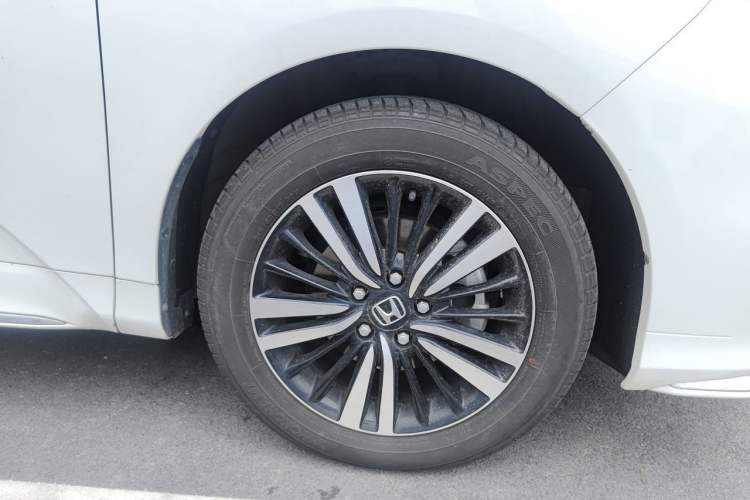 Used Honda Odyssey 2021 2.0L Rui·Luxury Edition Right Front Wheel Hub