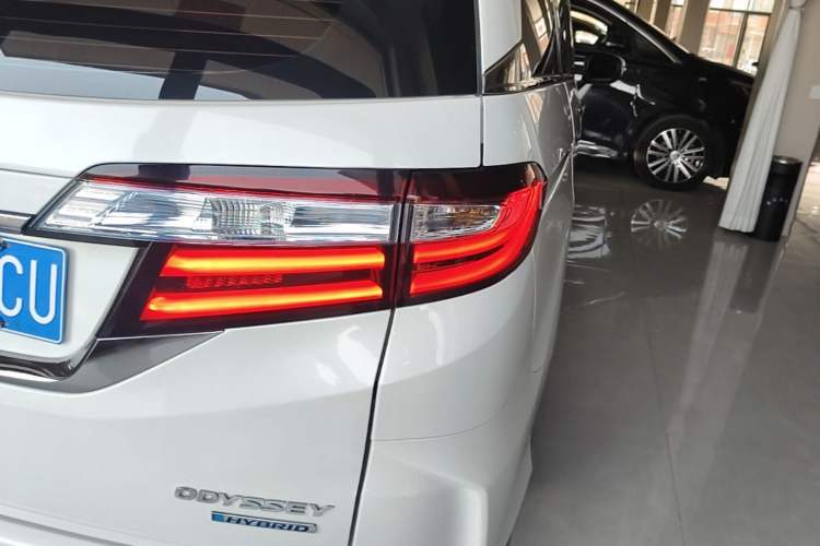 Used Honda Odyssey 2021 2.0L Rui-Changxiang Edition Right Rear Taillight