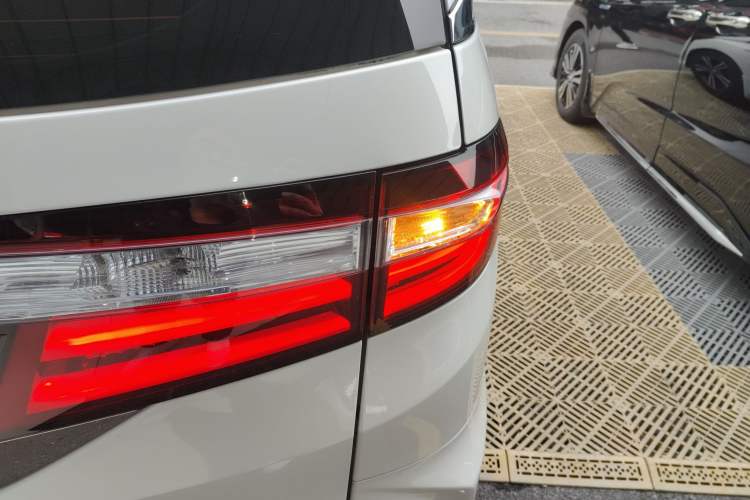 Used Honda Odyssey 2021 2.0L Rui·Smart Edition Right Rear Taillight