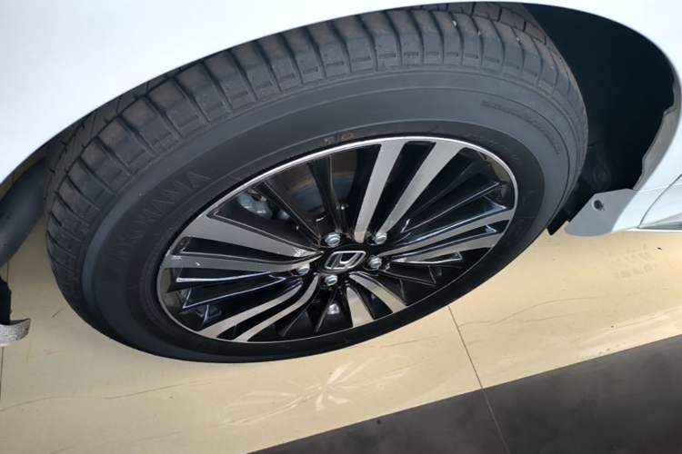 Used Honda Odyssey 2021 2.0L Rui·Smart Edition Right Rear Wheel Hub
