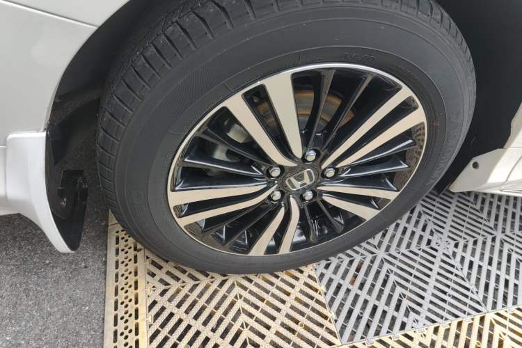 Used Honda Odyssey 2021 2.0L Rui·Smart Edition Right Rear Wheel Hub