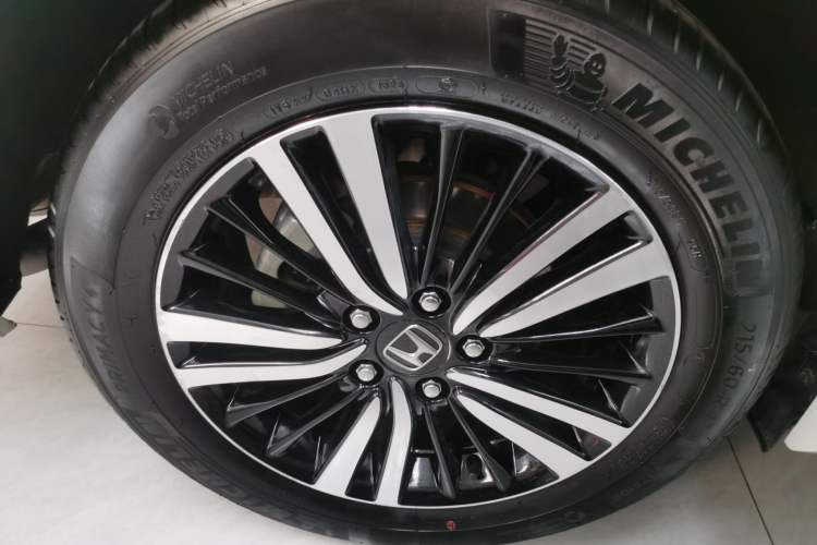 Used Honda Odyssey 2021 2.0L Rui·Smart Edition Right Rear Wheel Hub