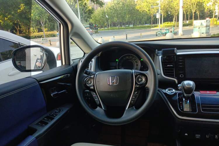 Used Honda Odyssey 2021 2.0L Rui-Changxiang Edition Steering Wheel