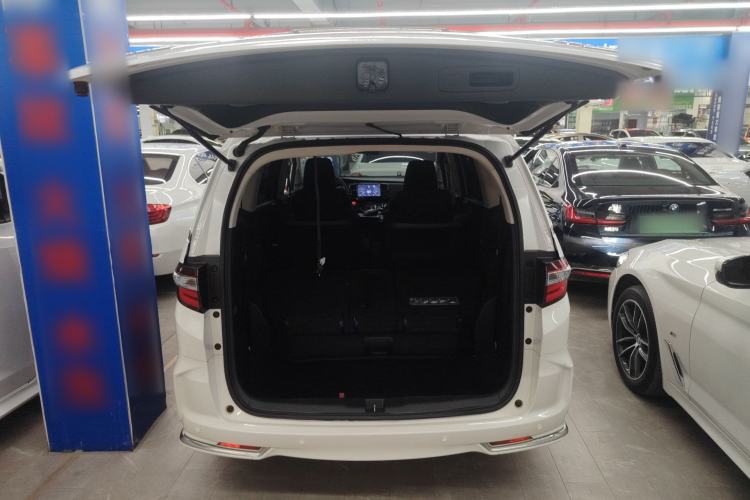 Used Honda Odyssey 2021 2.0L Rui·Comfort Edition Trunk