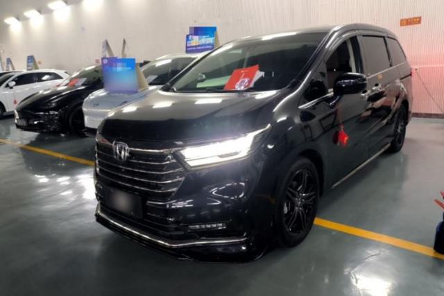 Used Honda Odyssey 2022 2.0L eHEV Sharp Supreme Edition