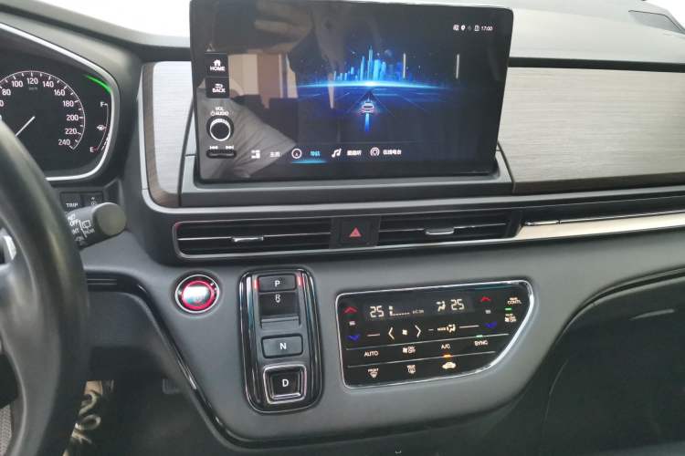 Used Honda Odyssey 2022 2.0L eHEV Sharp·Luxury Edition Audio And AC Panel