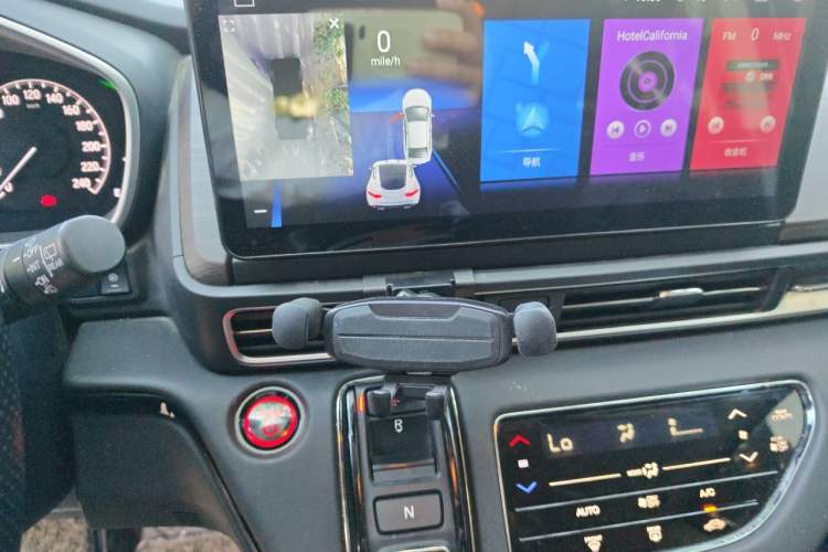 Used Honda Odyssey 2022 2.0L eHEV Sharp Enjoyment Edition Audio And AC Panel