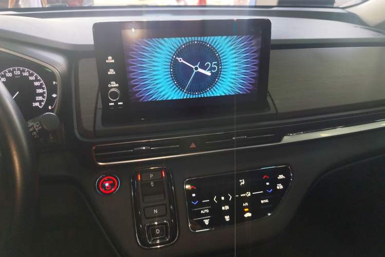 Used Honda Odyssey 2022 2.0L eHEV Sharp Enjoyment Edition Audio And AC Panel