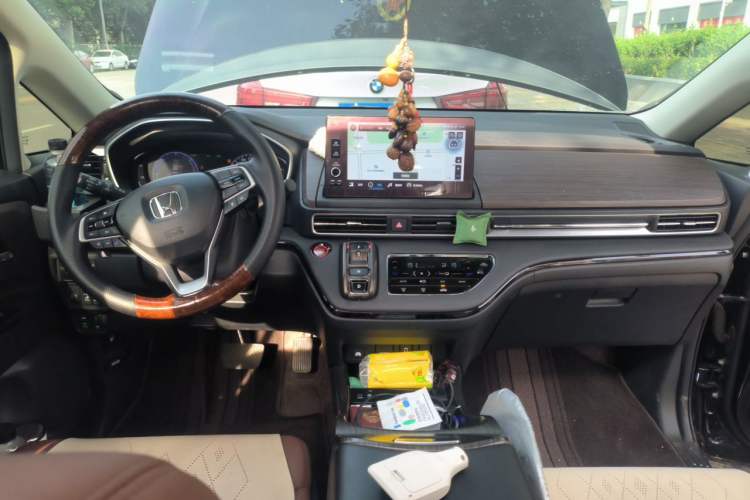 Used Honda Odyssey 2022 2.0L eHEV Sharp·Luxury Edition Center Console