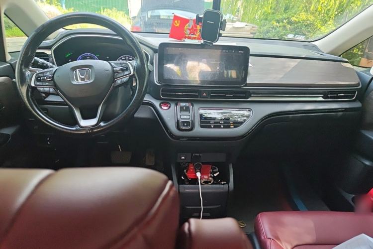 Used Honda Odyssey 2022 2.0L eHEV Sharp Enjoyment Edition Center Console