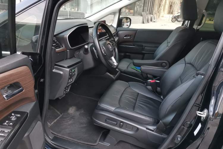 Used Honda Odyssey 2022 2.0L eHEV Sharp·Luxury Edition Driver Seat