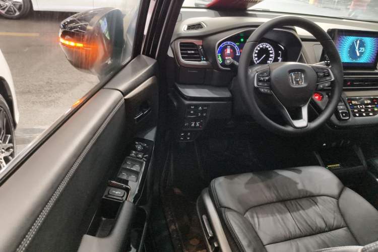 Used Honda Odyssey 2022 2.0L eHEV Sharp·Luxury Edition Driver Seat