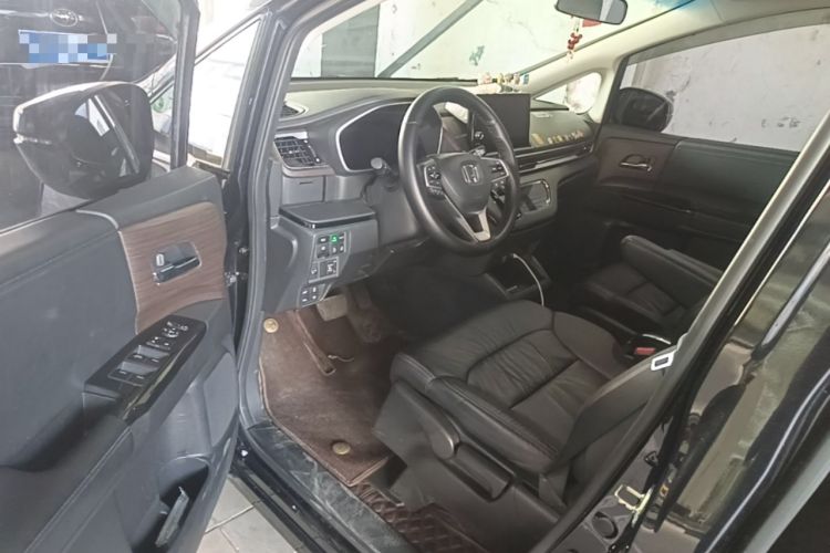 Used Honda Odyssey 2022 2.0L eHEV Sharp Smart Edition Driver Seat