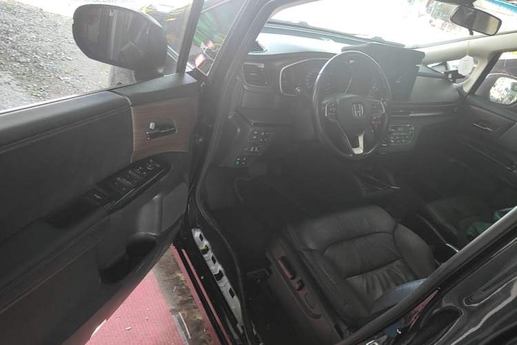 Used Honda Odyssey 2022 2.0L eHEV Sharp·Luxury Edition Driver Seat