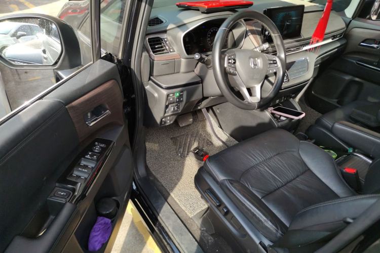 Used Honda Odyssey 2022 2.0L eHEV Sharp·Luxury Edition Driver Seat