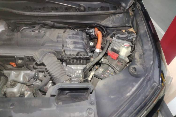 Used Honda Odyssey 2022 2.0L eHEV Sharp Enjoyment Edition Engine Bay Left
