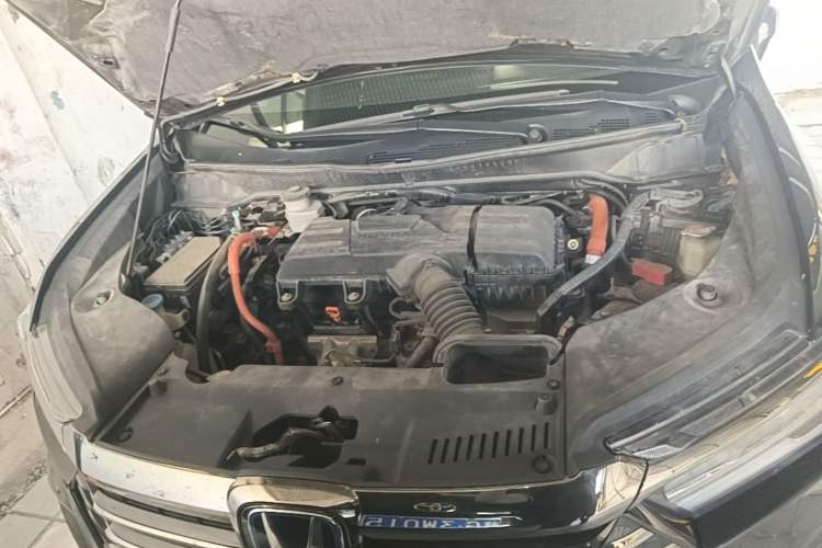 Used Honda Odyssey 2022 2.0L eHEV Sharp Smart Edition Engine Bay
