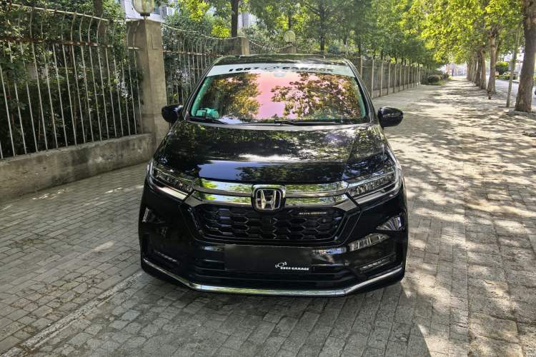 Used Honda Odyssey 2022 2.0L eHEV Prestige Four-Seater Edition Exterior 1