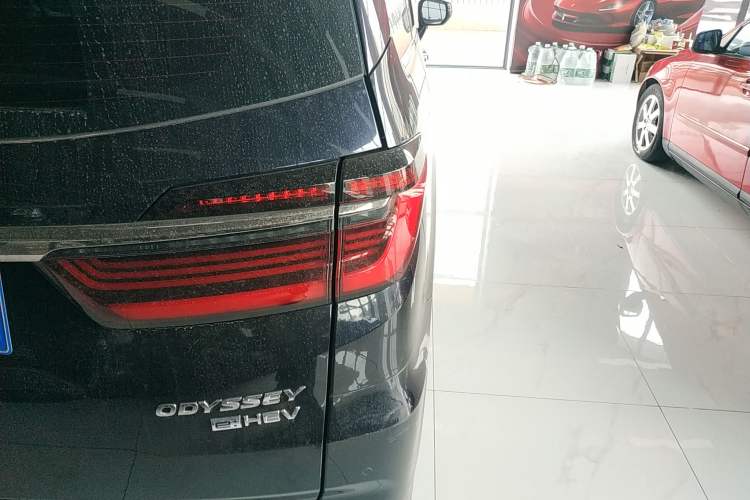 Used Honda Odyssey 2022 2.0L eHEV Sharp Enjoyment Edition Exterior 3