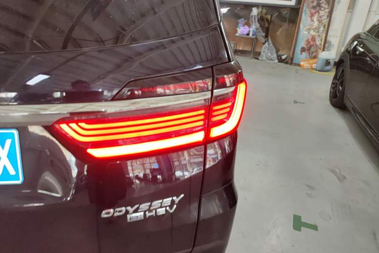 Used Honda Odyssey 2022 2.0L eHEV Sharp·Luxury Edition Exterior 3