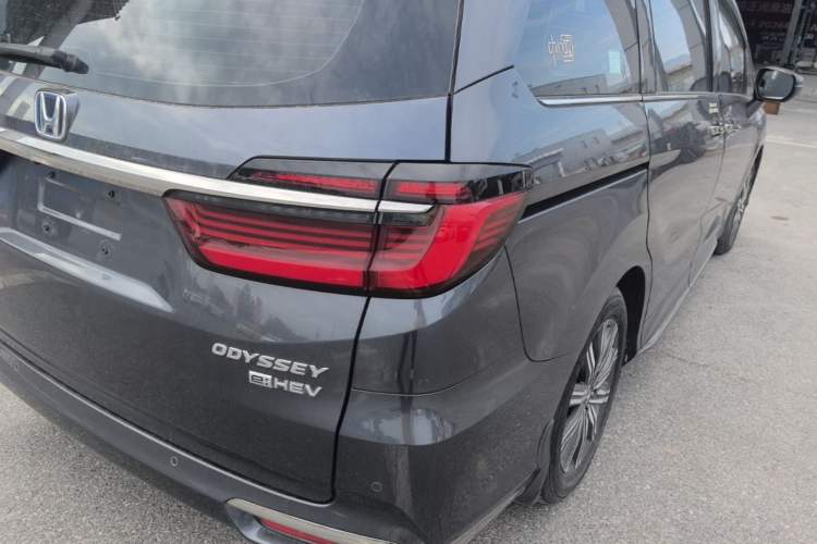Used Honda Odyssey 2022 2.0L eHEV Sharp Smart Edition Exterior 3